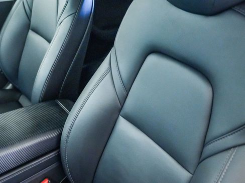 Used 2022 Tesla Model Y Performance AWD/4WD image 25