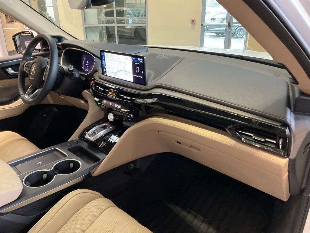 Certified 2026 Acura MDX w/ Advance Package AWD/4WD image 19