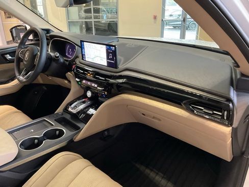 Certified 2026 Acura MDX SH-AWD w/ Advance Package image 19