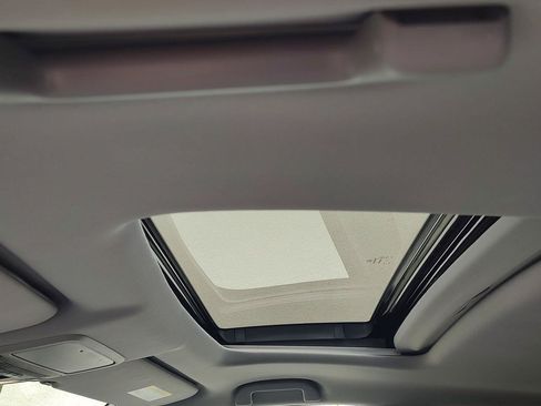 Used 2017 Honda Ridgeline RTL-E image 6