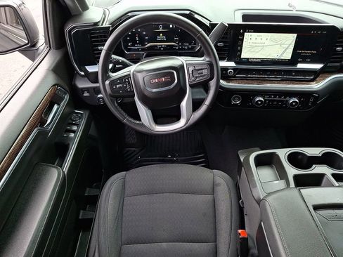 Used 2022 GMC Sierra 1500 Elevation image 13