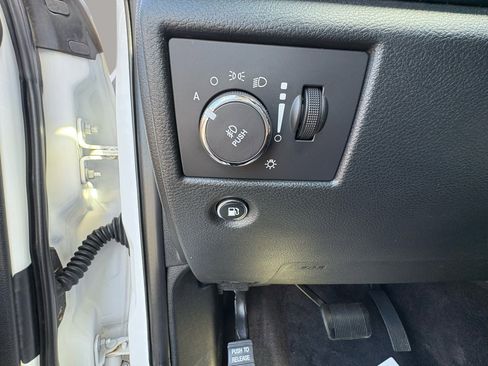 Used 2016 Jeep Grand Cherokee Limited image 26