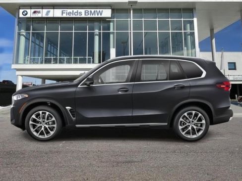 New 2026 BMW X5 sDrive40i w/ M Sport Package image 2