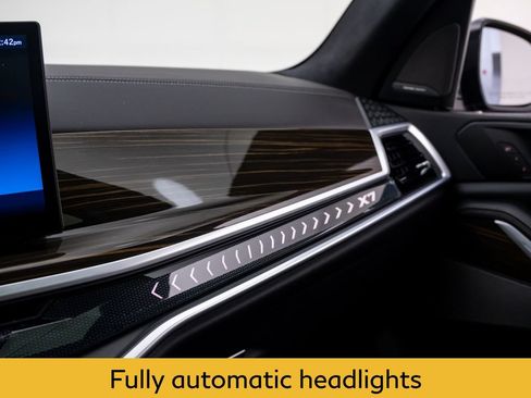 Used 2023 BMW X7 xDrive40i w/ M Sport Package AWD/4WD image 27