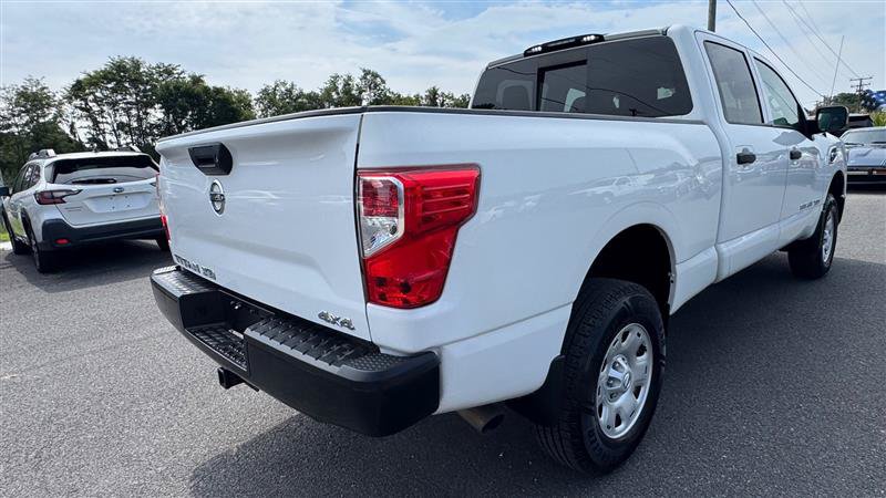 Used 2017 Nissan Titan S AWD/4WD image 23