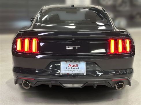 Used 2016 Ford Mustang GT Premium image 4