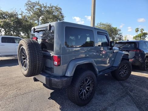 Used 2015 Jeep Wrangler Sahara w/ Connectivity Group AWD/4WD image 5