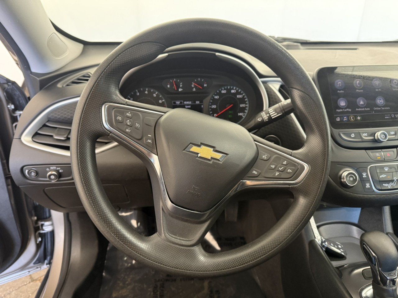 Used 2023 Chevrolet Malibu LS FWD image 19