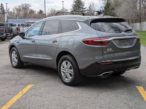 Certified 2021 Buick Enclave Essence w/ Sound and Sites Package AWD/4WD image 5