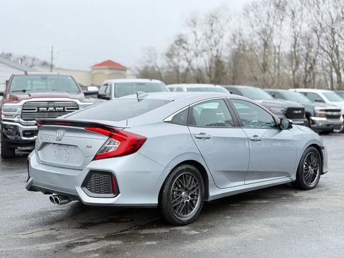 Used 2018 Honda Civic Si image 8