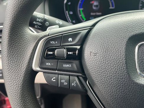 Certified 2018 Honda Accord Hybrid image 19