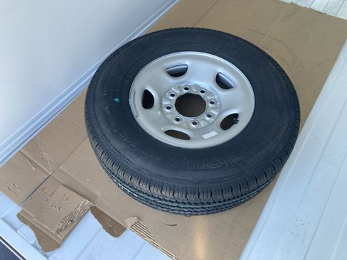 New 2024 GMC Savana 3500 w/ Power Convenience Package image 49