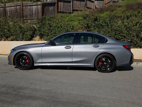 Used 2023 BMW M340i w/ Premium Package image 28