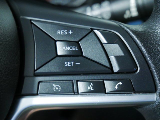 Used 2025 Nissan Altima 2.5 SV FWD image 25