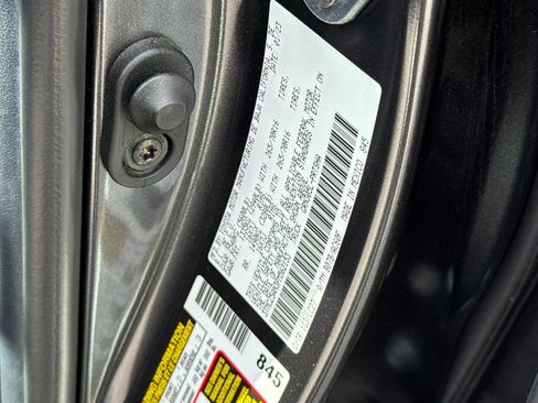 Used 2023 Toyota Tacoma TRD Off-Road w/ TRD Premium Off Road Package image 30