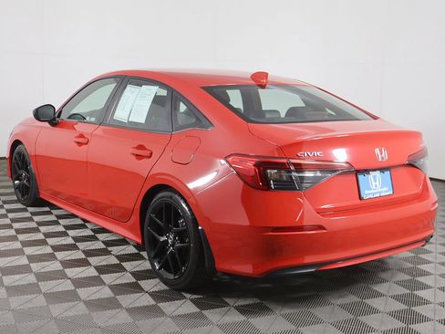Used 2024 Honda Civic Sport image 6