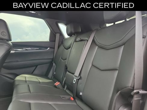 Certified 2022 Cadillac XT5 Premium Luxury AWD/4WD image 18