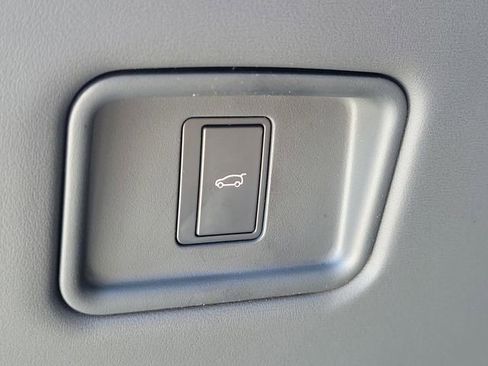 Used 2024 Land Rover Range Rover Sport Dynamic SE image 27