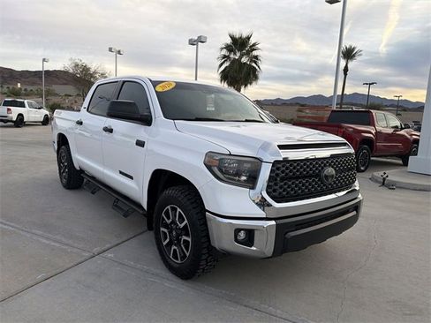 Certified 2020 Toyota Tundra SR5 image 3