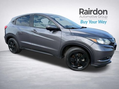 Used 2017 Honda HR-V EX image 1