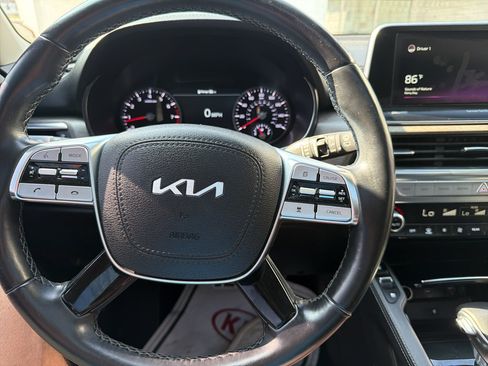 Used 2022 Kia Telluride SX w/ Nightfall Edition Package AWD/4WD image 28