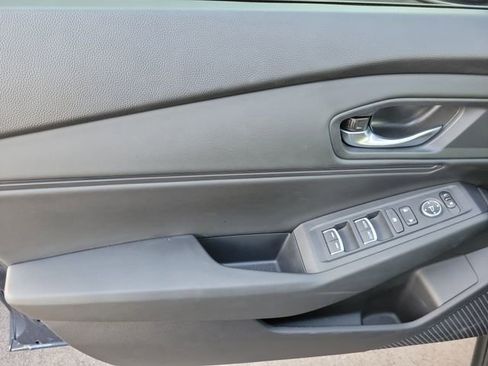 Used 2025 Honda Accord SE image 14