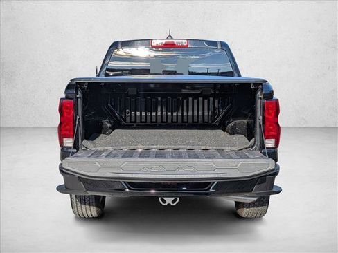 Used 2023 Chevrolet Colorado LT image 6