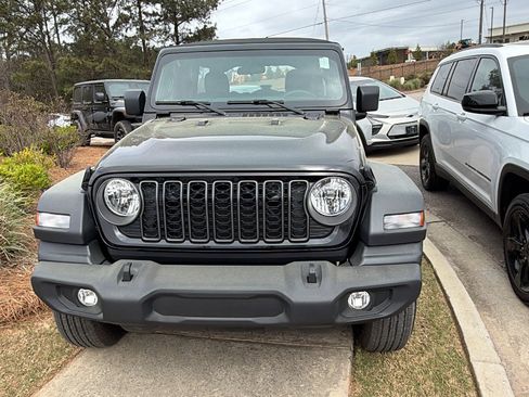 Used 2024 Jeep Wrangler Sport image 3
