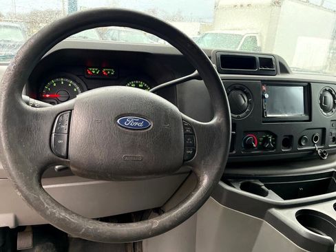 Used 2011 Ford E-250 and Econoline 250 w/ PWR Group image 11