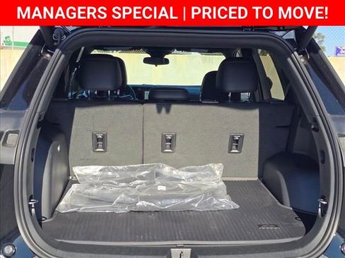 New 2026 Chevrolet Equinox LT w/ Convenience Package II FWD image 14