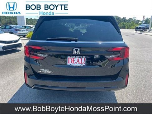 New 2026 Honda Odyssey EX-L image 6