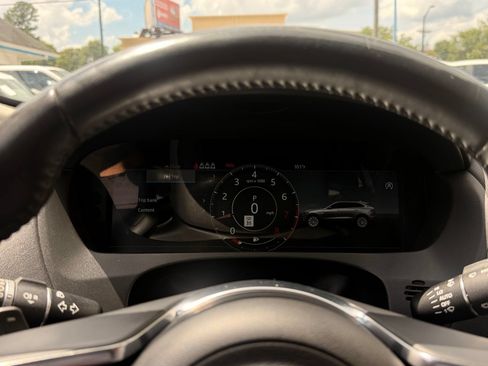 Used 2019 Jaguar F-PACE Prestige AWD/4WD image 29