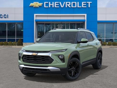 Used 2026 Chevrolet TrailBlazer LT w/ Midnight Edition FWD image 6