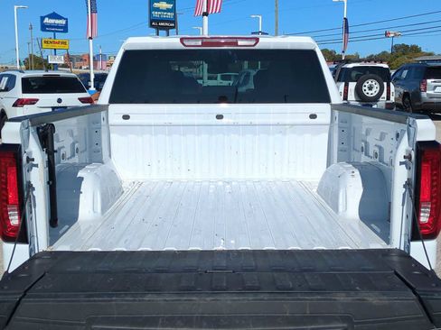 Used 2025 GMC Sierra 1500 SLT image 26