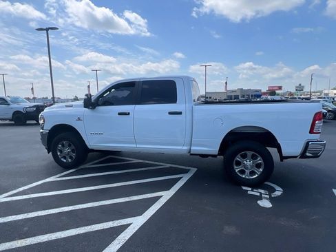 Used 2024 RAM 2500 Big Horn w/ Off Road Package AWD/4WD image 5
