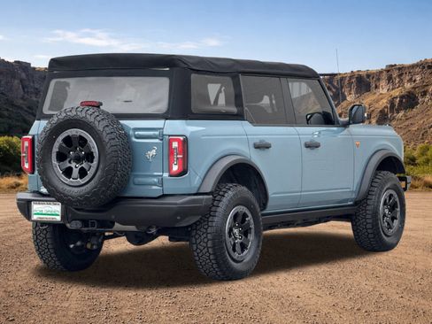 Used 2021 Ford Bronco Badlands AWD/4WD image 3