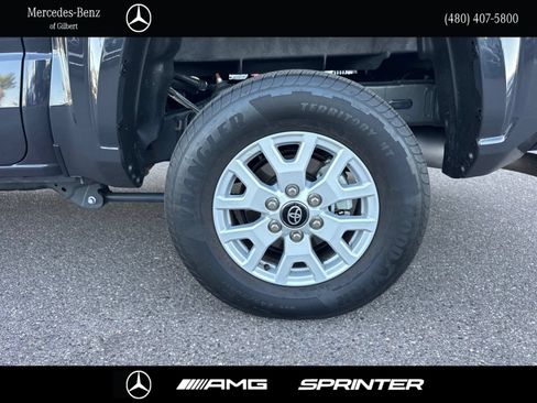 Used 2026 Toyota Tacoma SR5 AWD/4WD image 7