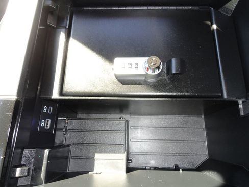 Used 2024 Toyota Tundra SR5 image 40