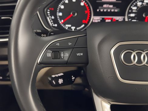 Used 2023 Audi Q5 2.0T Premium w/ Convenience Package image 21