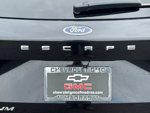 Used 2023 Ford Escape Platinum AWD/4WD image 49