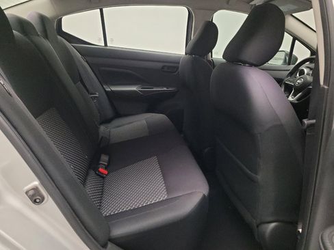 Used 2021 Nissan Versa S FWD image 19