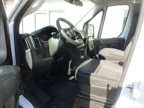 Used 2023 RAM ProMaster 2500 image 8