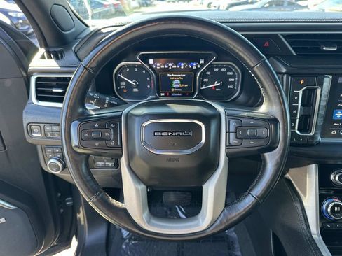 Used 2021 GMC Yukon Denali w/ Denali Ultimate Package image 15