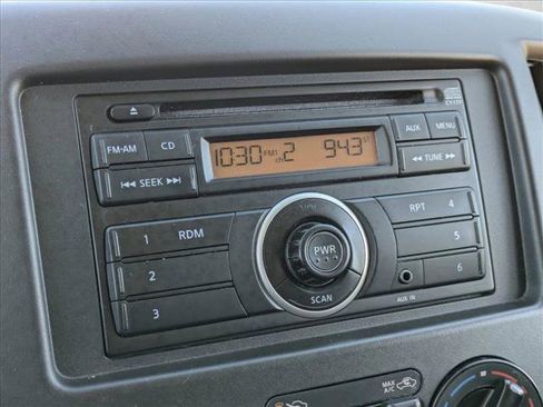 Used 2014 Nissan NV200 S image 13