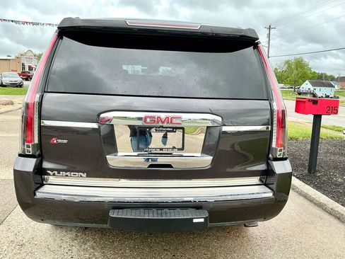 Used 2016 GMC Yukon SLT w/ Open Road Package AWD/4WD image 6