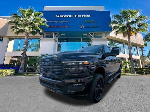 New 2026 RAM 2500 Laramie AWD/4WD image 9