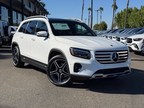 New 2026 Mercedes-Benz GLB 250 image 1