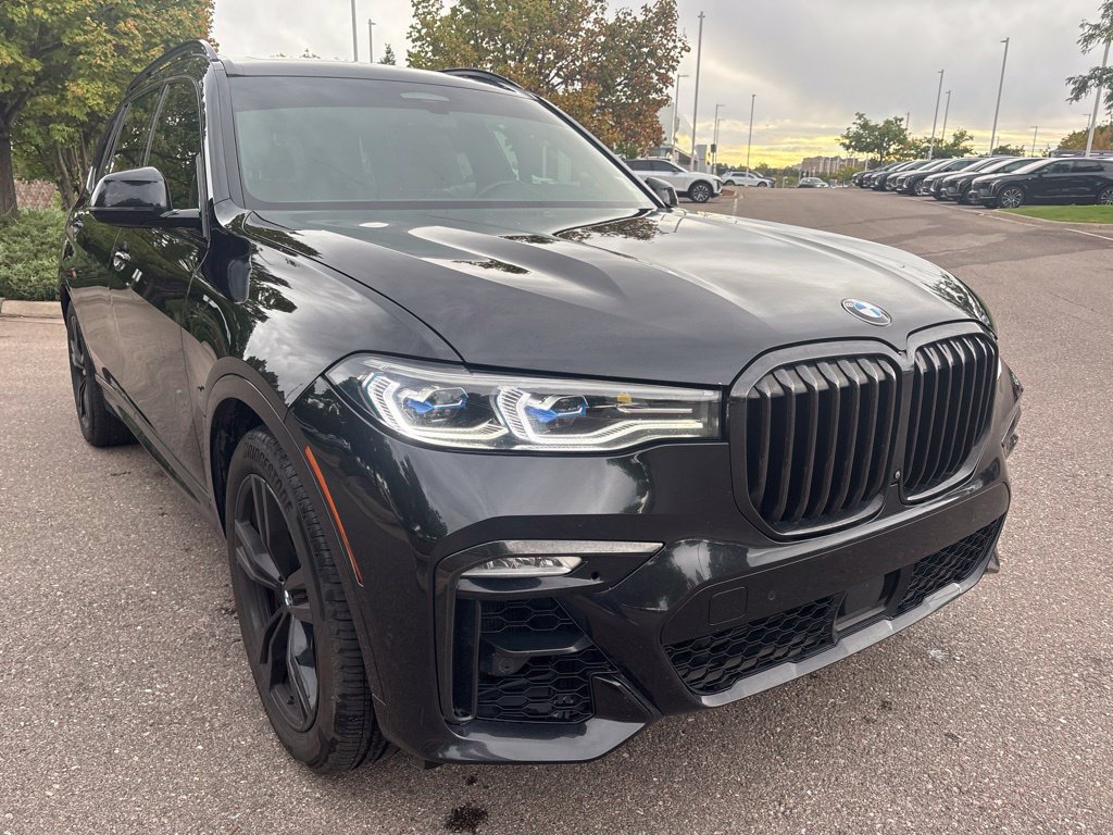 Used 2021 BMW X7 M50i AWD/4WD image 7