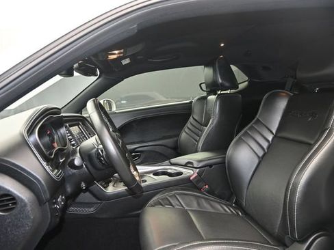 Used 2020 Dodge Challenger SRT Hellcat Redeye RWD image 9