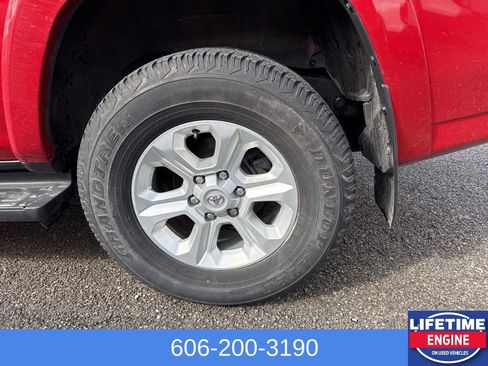 Used 2024 Toyota 4Runner SR5 Premium image 9